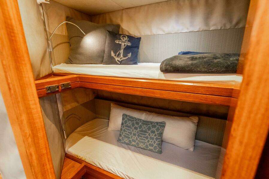 Chasing Waterfalls 50ft Tayana Yacht For Sale
