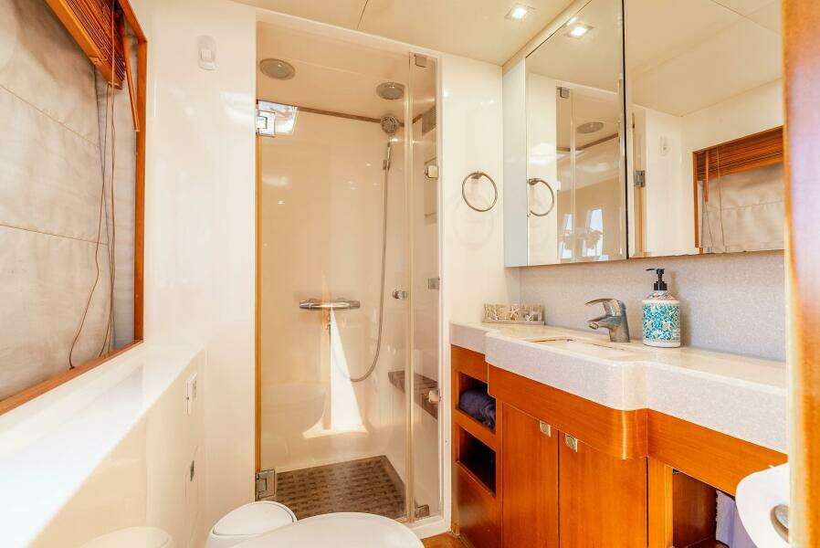 Chasing Waterfalls 50ft Tayana Yacht For Sale