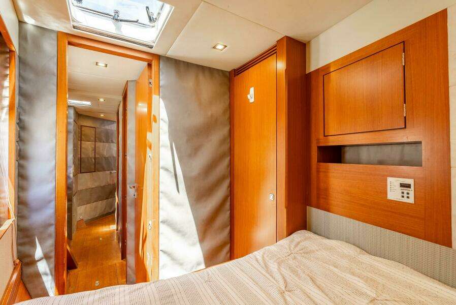 Chasing Waterfalls 50ft Tayana Yacht For Sale