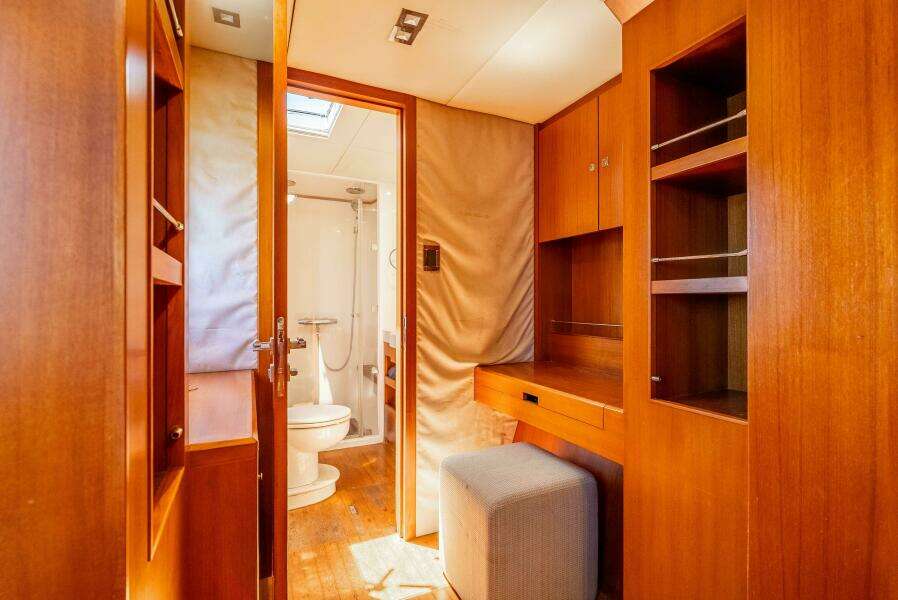 Chasing Waterfalls 50ft Tayana Yacht For Sale