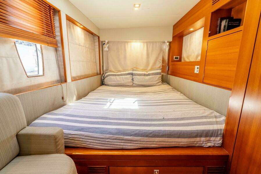 Chasing Waterfalls 50ft Tayana Yacht For Sale