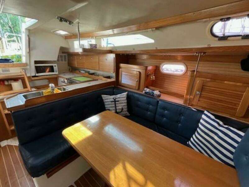 Pure Delight 36ft Catalina Yacht For Sale