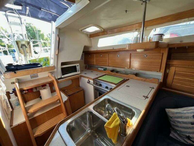 Pure Delight 36ft Catalina Yacht For Sale