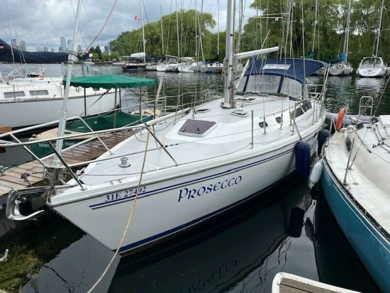 Pure Delight 36ft Catalina Yacht For Sale
