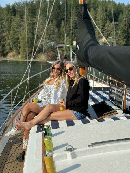 41ft CT Yacht For Sale