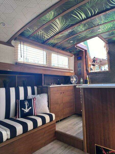 41ft CT Yacht For Sale