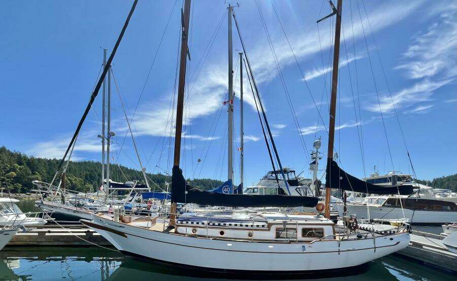41ft CT Yacht For Sale
