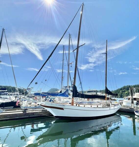 41ft CT Yacht For Sale