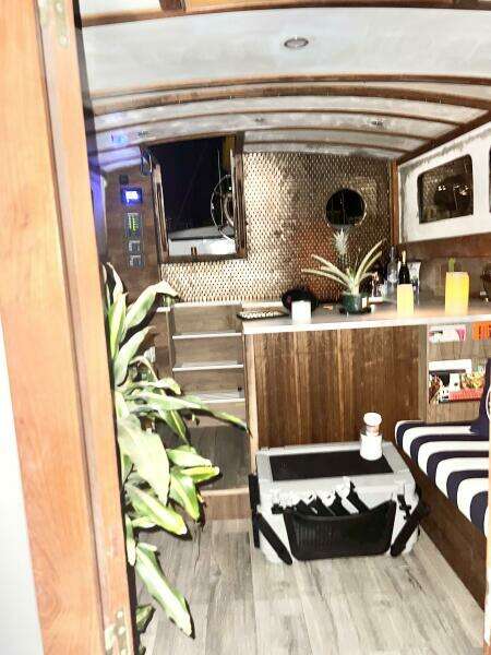 41ft CT Yacht For Sale
