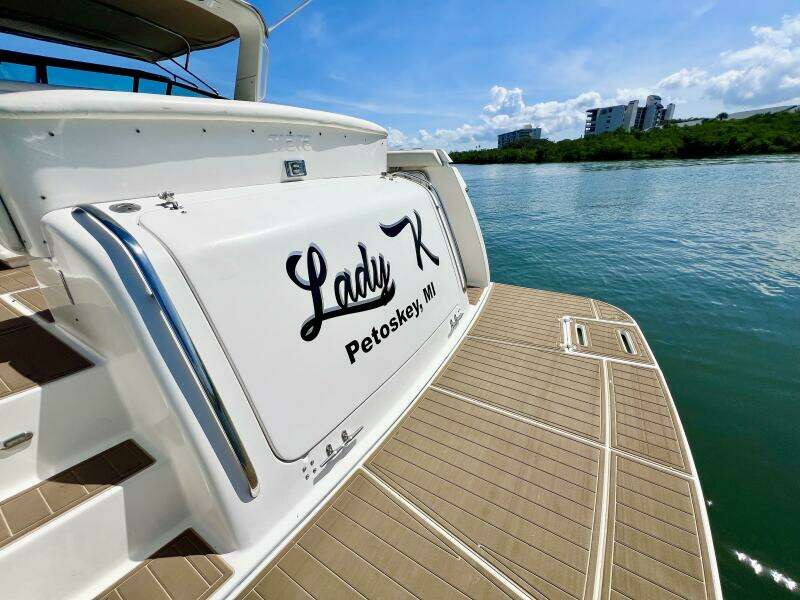 35ft Tiara Yachts Yacht For Sale