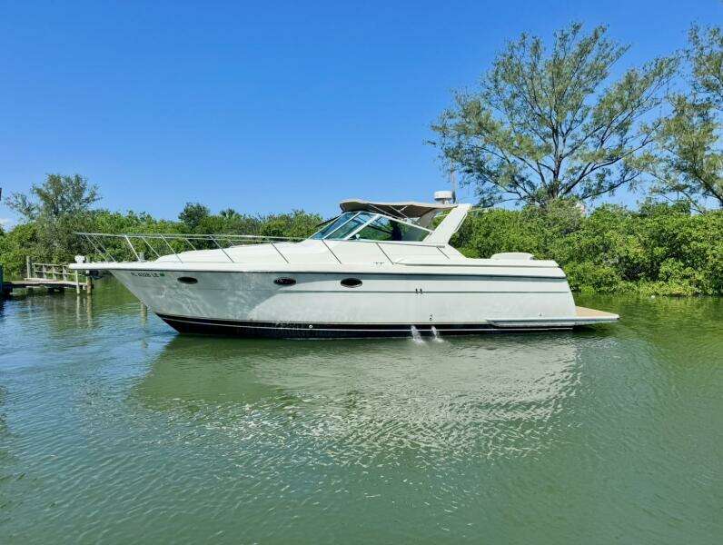 35ft Tiara Yachts Yacht For Sale