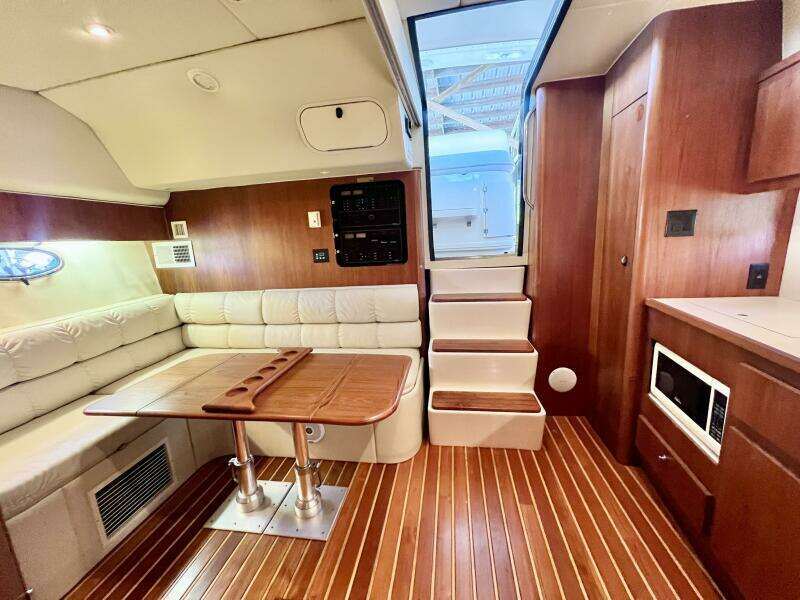 35ft Tiara Yachts Yacht For Sale