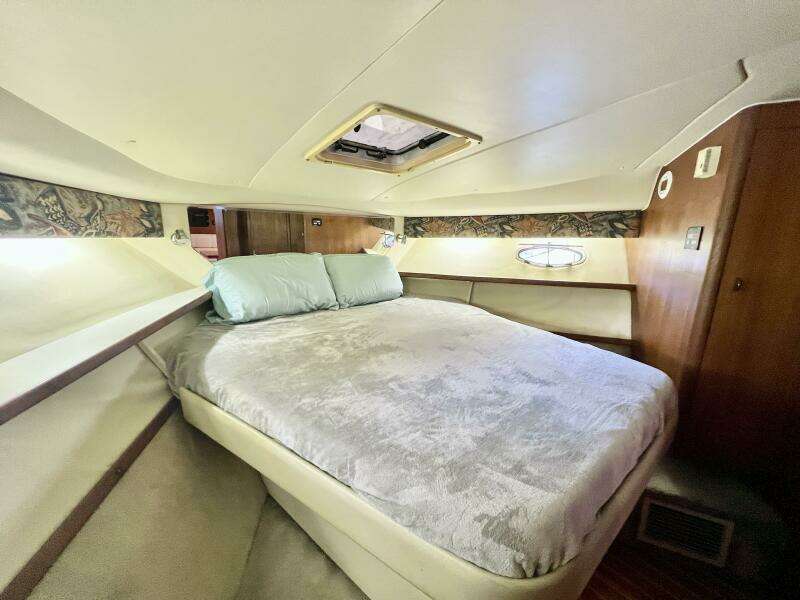 35ft Tiara Yachts Yacht For Sale