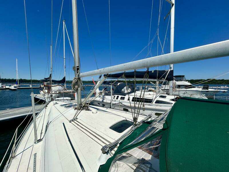 36ft Beneteau Yacht For Sale