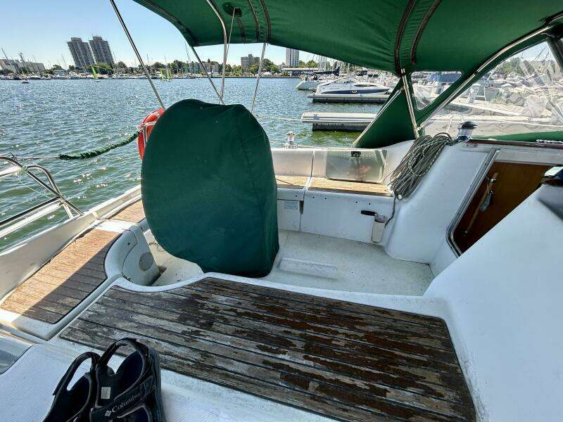 36ft Beneteau Yacht For Sale