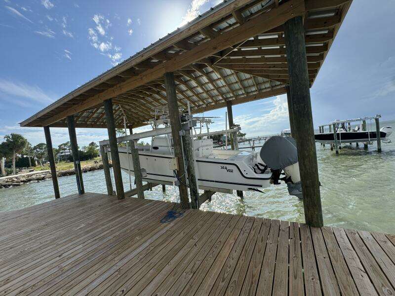 34ft SeaVee Yacht For Sale 34ft SeaVee Yacht For Sale