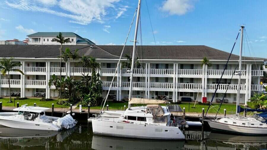 2012-lagoon-400-sail-9878984-20250721072752212-1.jpg