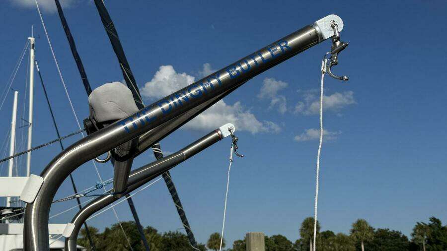 1999 Mainship 350