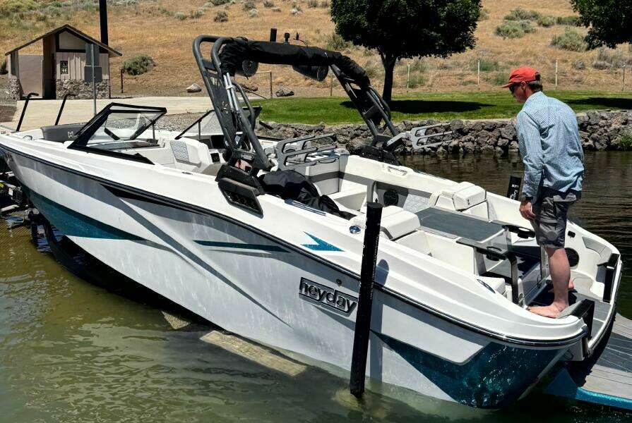 22ft Heyday Yacht For Sale