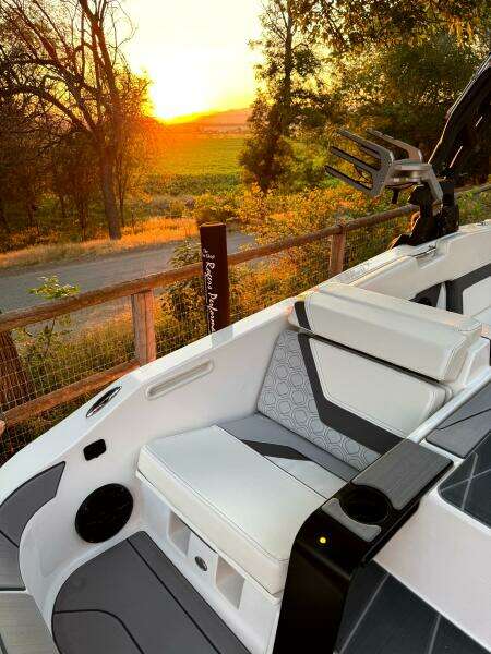 22ft Heyday Yacht For Sale