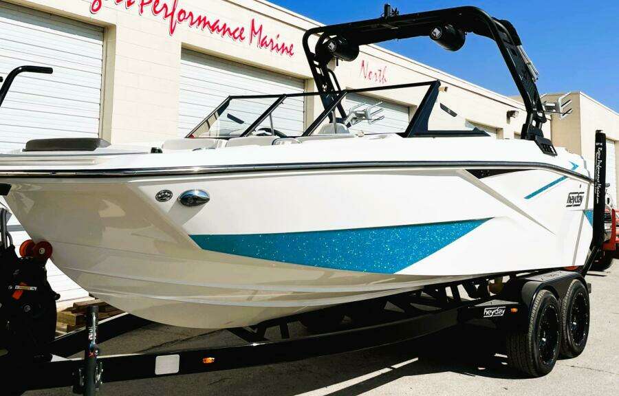 22ft Heyday Yacht For Sale
