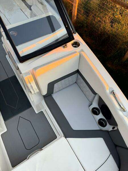 22ft Heyday Yacht For Sale