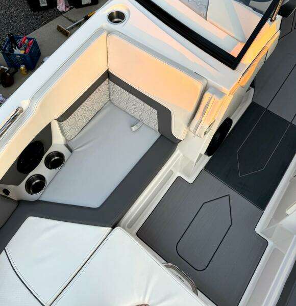 22ft Heyday Yacht For Sale