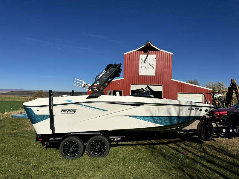 22ft Heyday Yacht For Sale