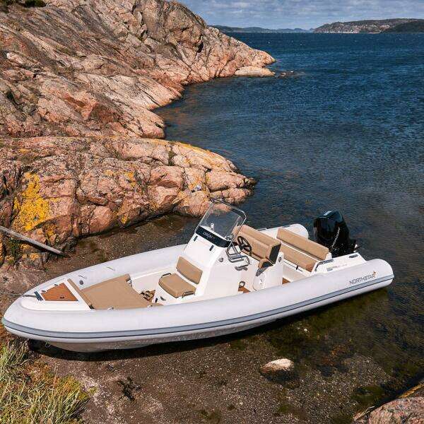 23ft Northstar Yacht For Sale
