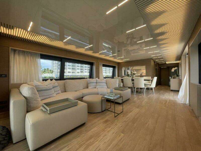 OUR TRADE 92ft Ferretti Yachts Yacht For Sale
