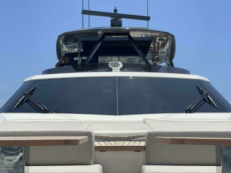 OUR TRADE 92ft Ferretti Yachts Yacht For Sale