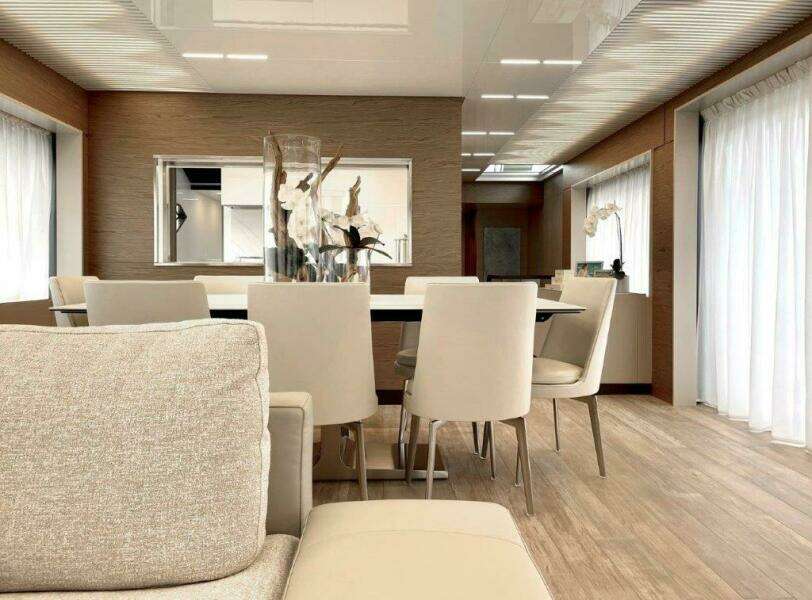 OUR TRADE 92ft Ferretti Yachts Yacht For Sale