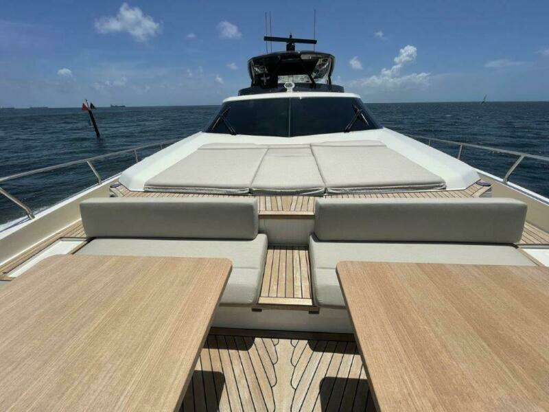 OUR TRADE 92ft Ferretti Yachts Yacht For Sale