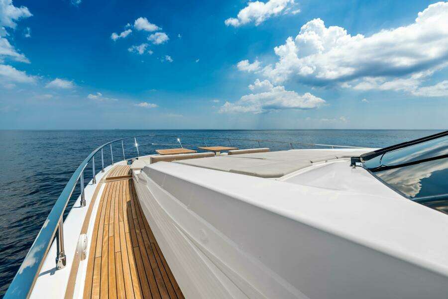 OUR TRADE 92ft Ferretti Yachts Yacht For Sale