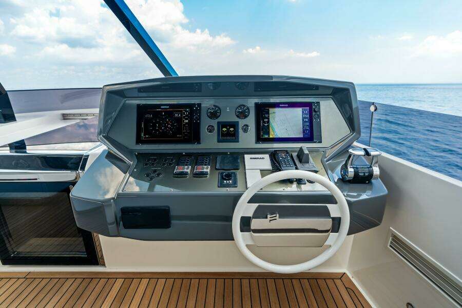 OUR TRADE 92ft Ferretti Yachts Yacht For Sale