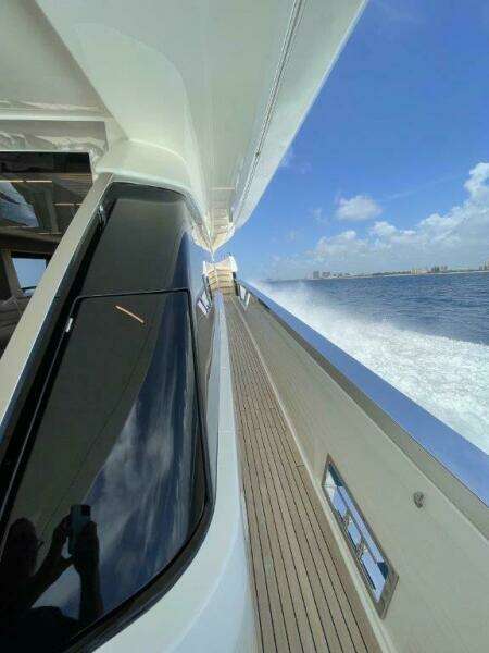 OUR TRADE 92ft Ferretti Yachts Yacht For Sale