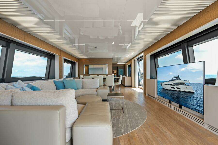 OUR TRADE 92ft Ferretti Yachts Yacht For Sale
