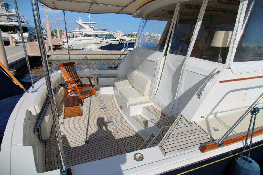 SWEET 49ft Grand Banks Yacht For Sale