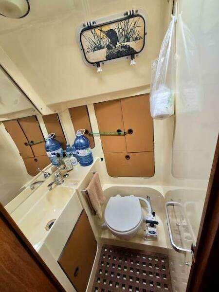 Grand Illusion 30ft CS Yacht For Sale