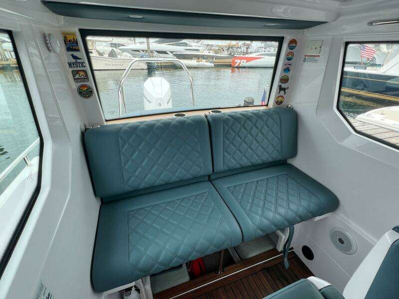 Giraffe 28ft Axopar Yacht For Sale
