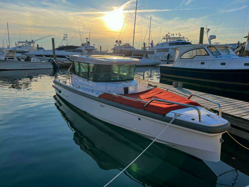 Giraffe 28ft Axopar Yacht For Sale