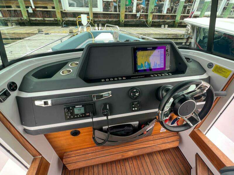 Giraffe 28ft Axopar Yacht For Sale