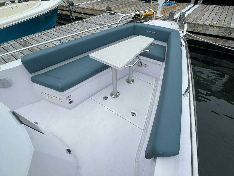 Giraffe 28ft Axopar Yacht For Sale