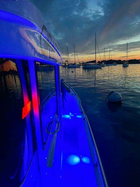 Giraffe 28ft Axopar Yacht For Sale