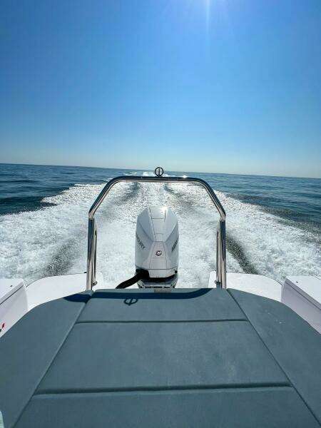 Giraffe 28ft Axopar Yacht For Sale