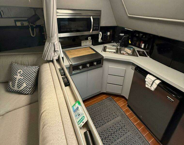 46ft Sea Ray Yacht For Sale