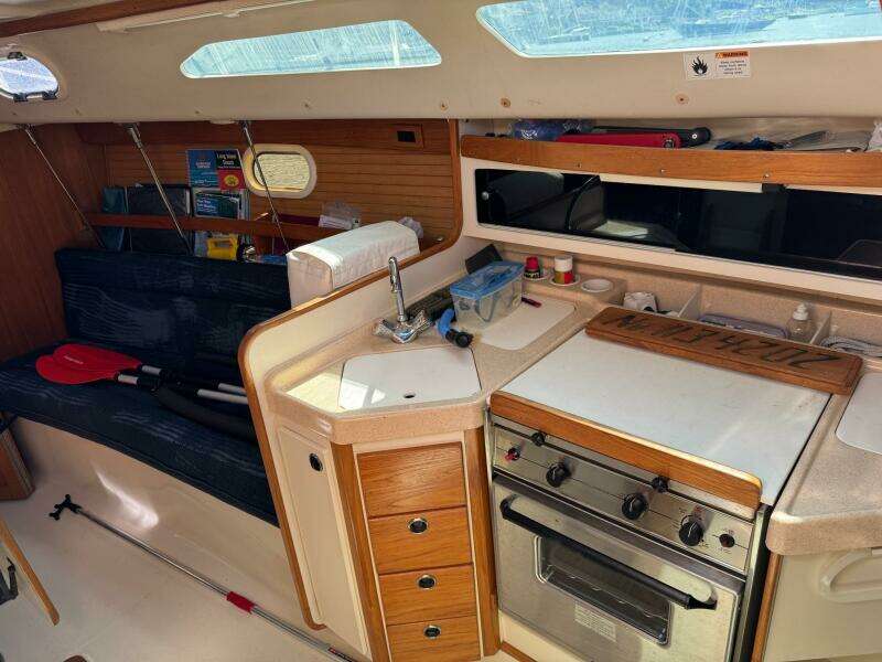 28ft Catalina Yacht For Sale