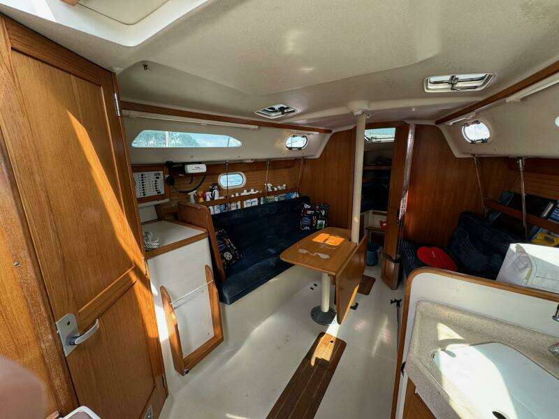 28ft Catalina Yacht For Sale