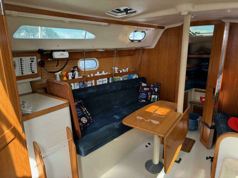 28ft Catalina Yacht For Sale