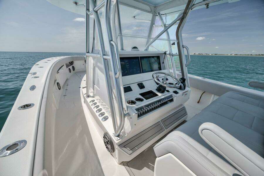Corkscrew 39ft SeaVee Yacht For Sale